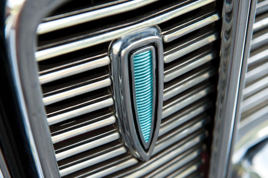 Детали экстерьера Edsel Corsair Convertible 1959 года  (фото 20 из 82)